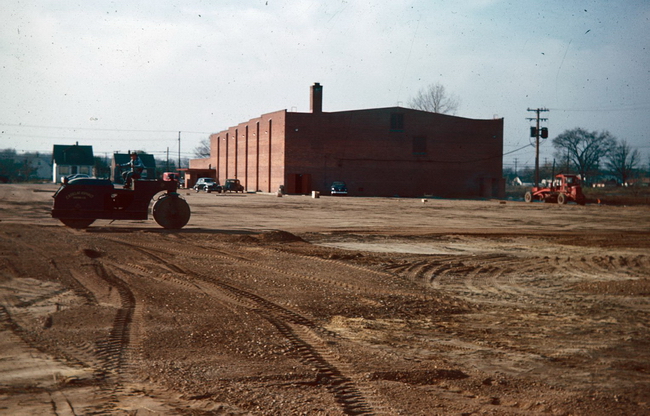 Ryan Theatre - Ryan Theatre Warren Mi Rolling The Parking Lot 1949 Courtesy Al Johnson (newer photo)